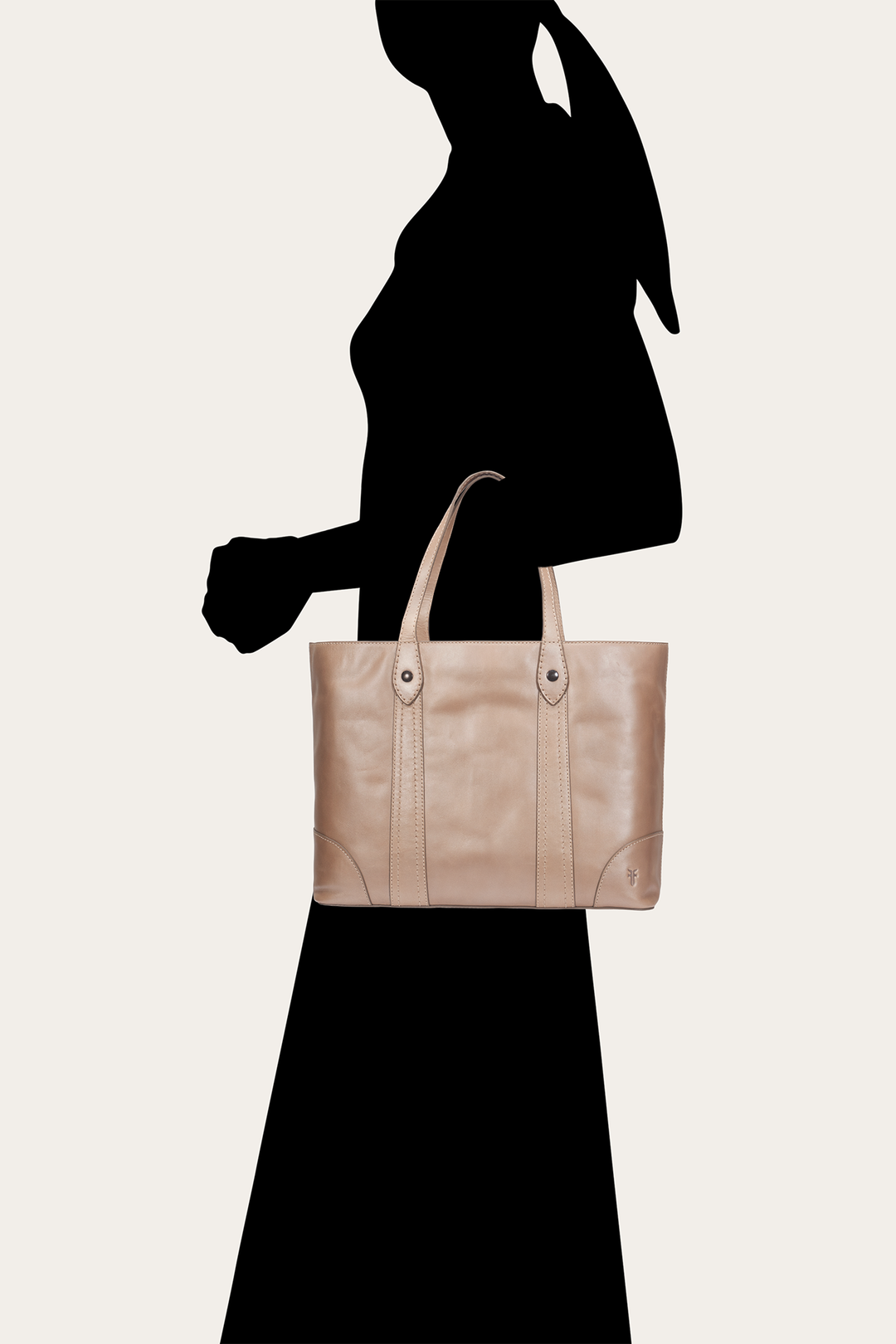 Light Bronze Melissa Shopper Light Bronze - Frye