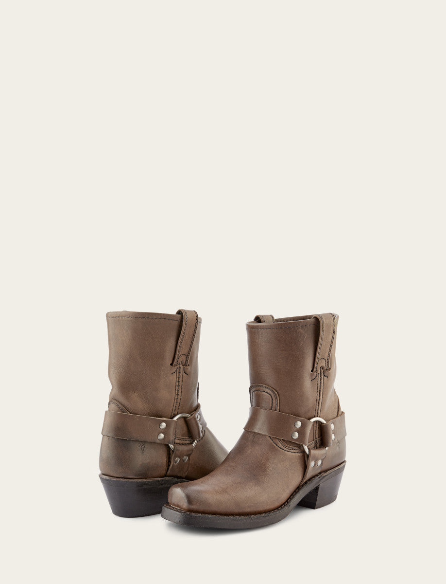 Women's Smoke Harness 8R Boots Smoke - Frye