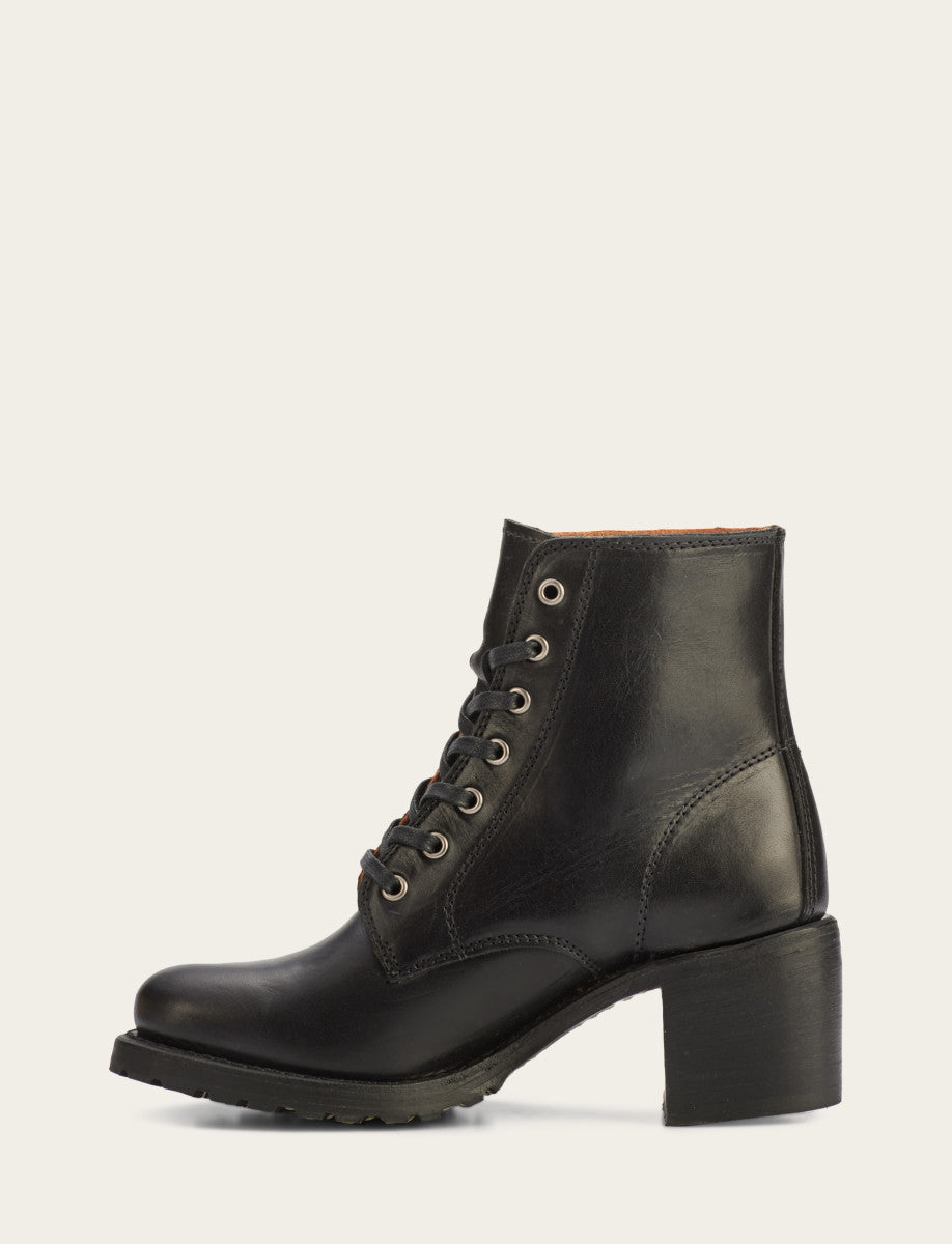 Women's Black Sabrina 6G Lace Up Boots Black - Frye