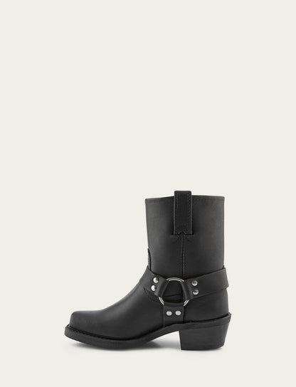 Women's Black Harness 8R Boots Black - Frye