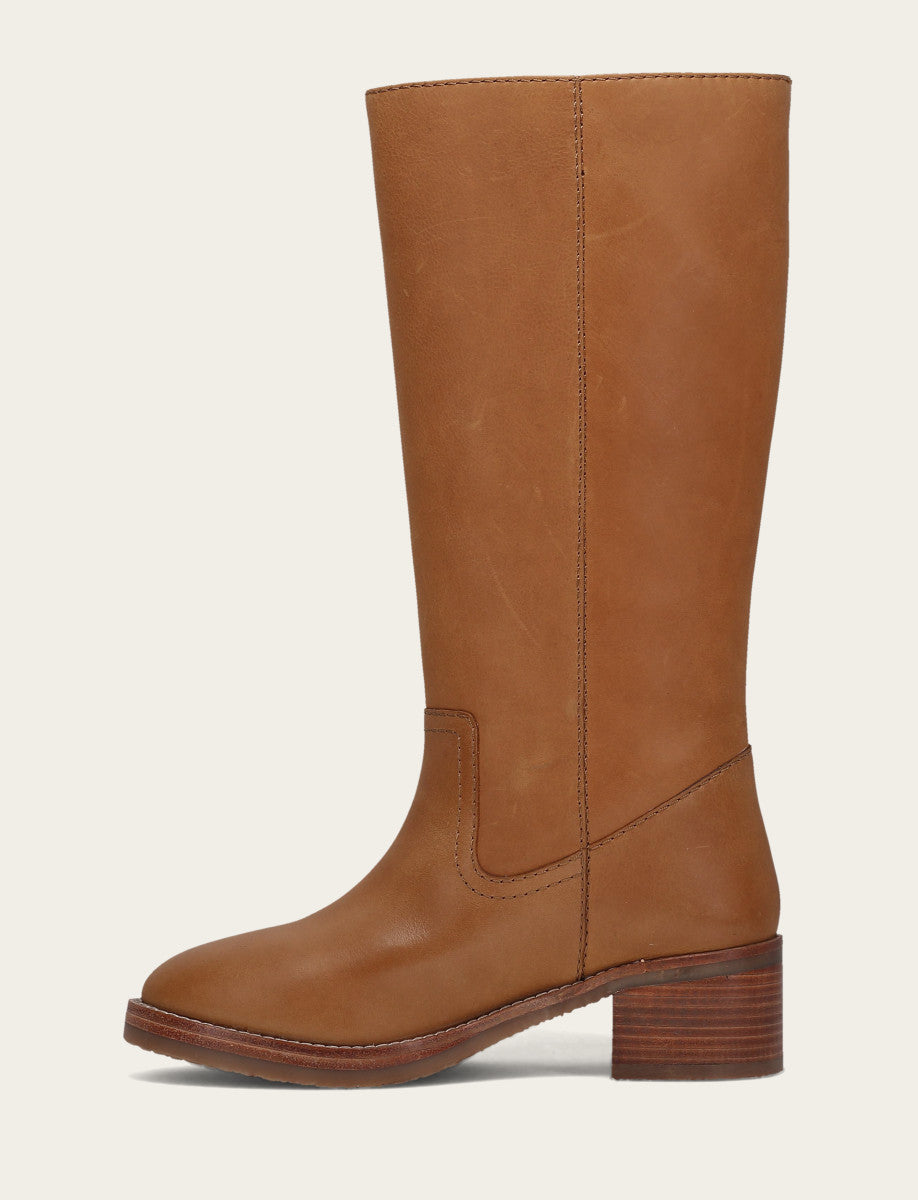 Women's Saddle Andrea 14R Boot Saddle - Frye