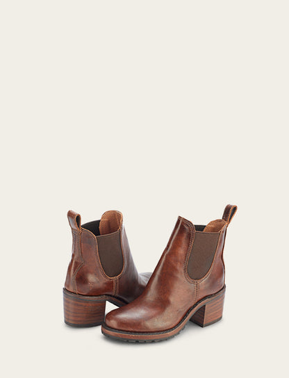 Women's Cognac Sabrina Chelsea Boots Cognac - Frye