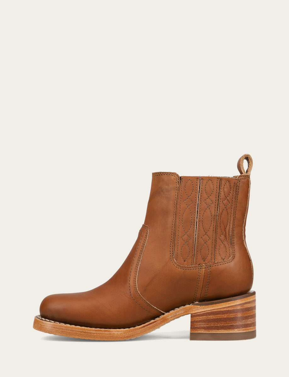 Women's Saddle Campus Chelsea Booties Saddle - Frye