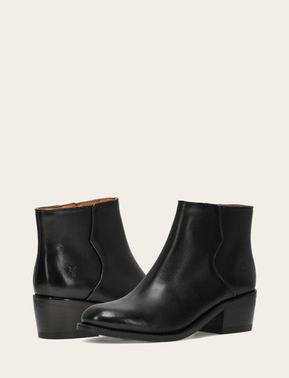 Women's Black Carson 2 Piping Booties Black - Frye