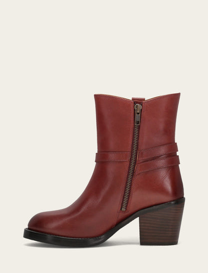 Women's Cranberry Rylee Belted Inside Zip Boot Cranberry - Frye
