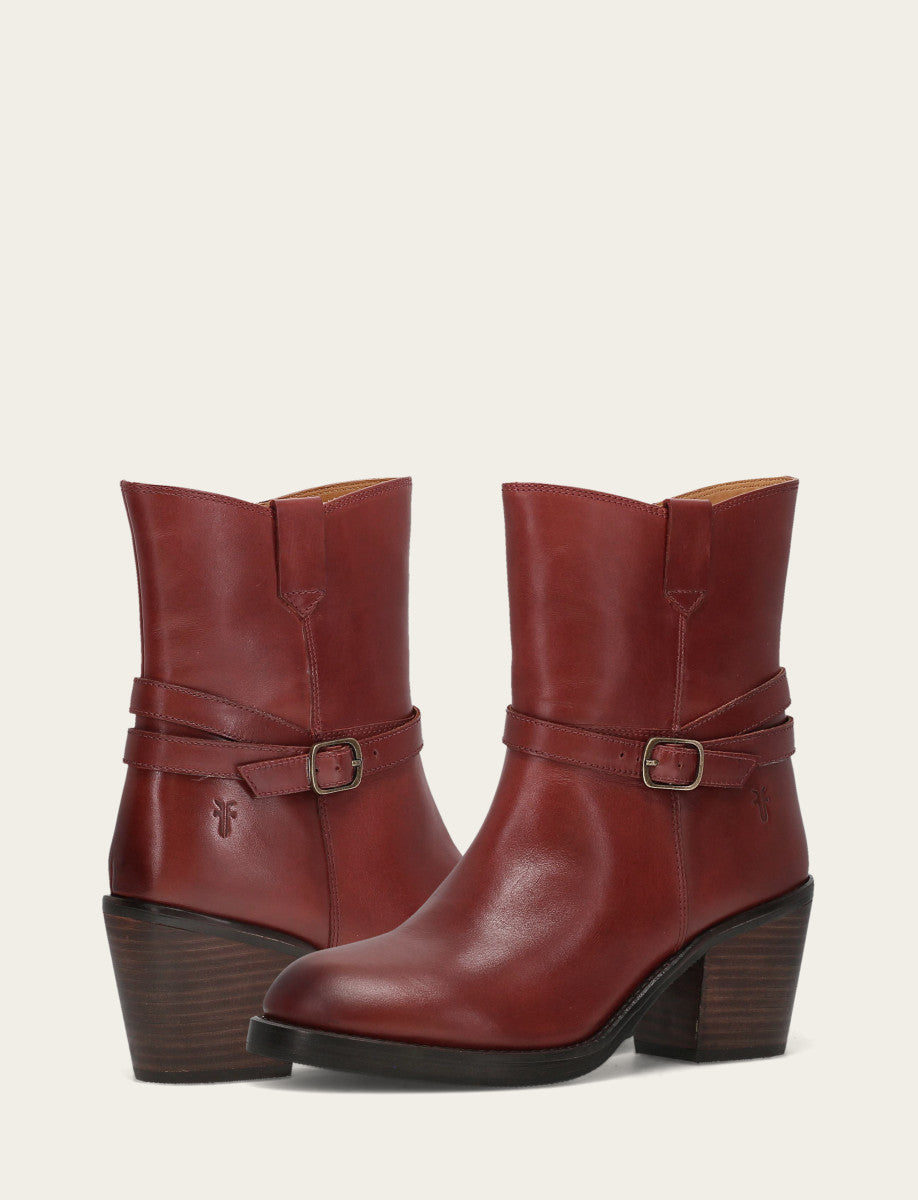 Women's Cranberry Rylee Belted Inside Zip Boot Cranberry - Frye