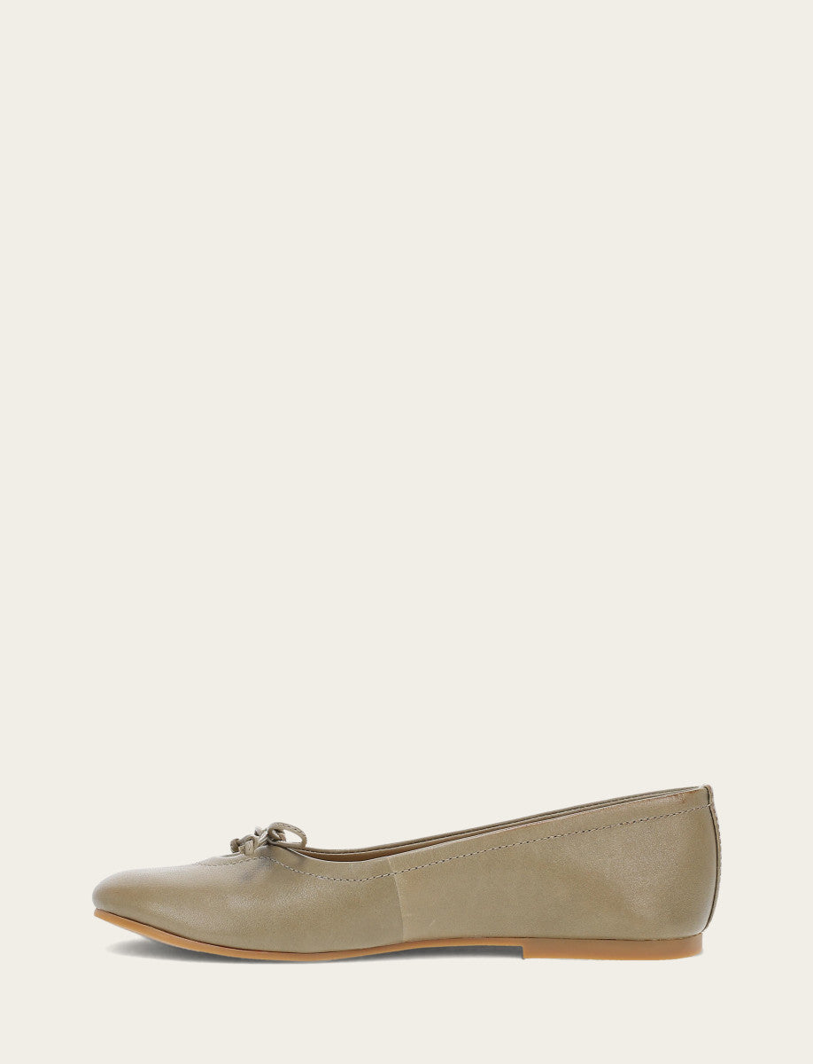Women's Eucalyptus Emma Ballet Flats Eucalyptus - Frye