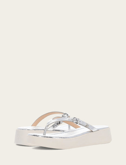 Women's Silver Maya Buckle Thong Sandals Silver - Frye