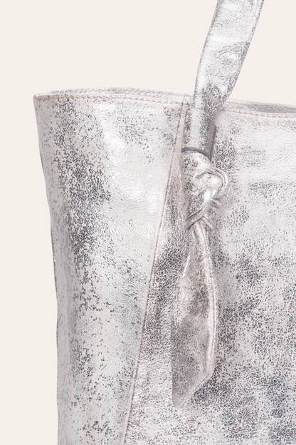 Women's Nora Knotted Tote Bag Cream Metallic - Frye
