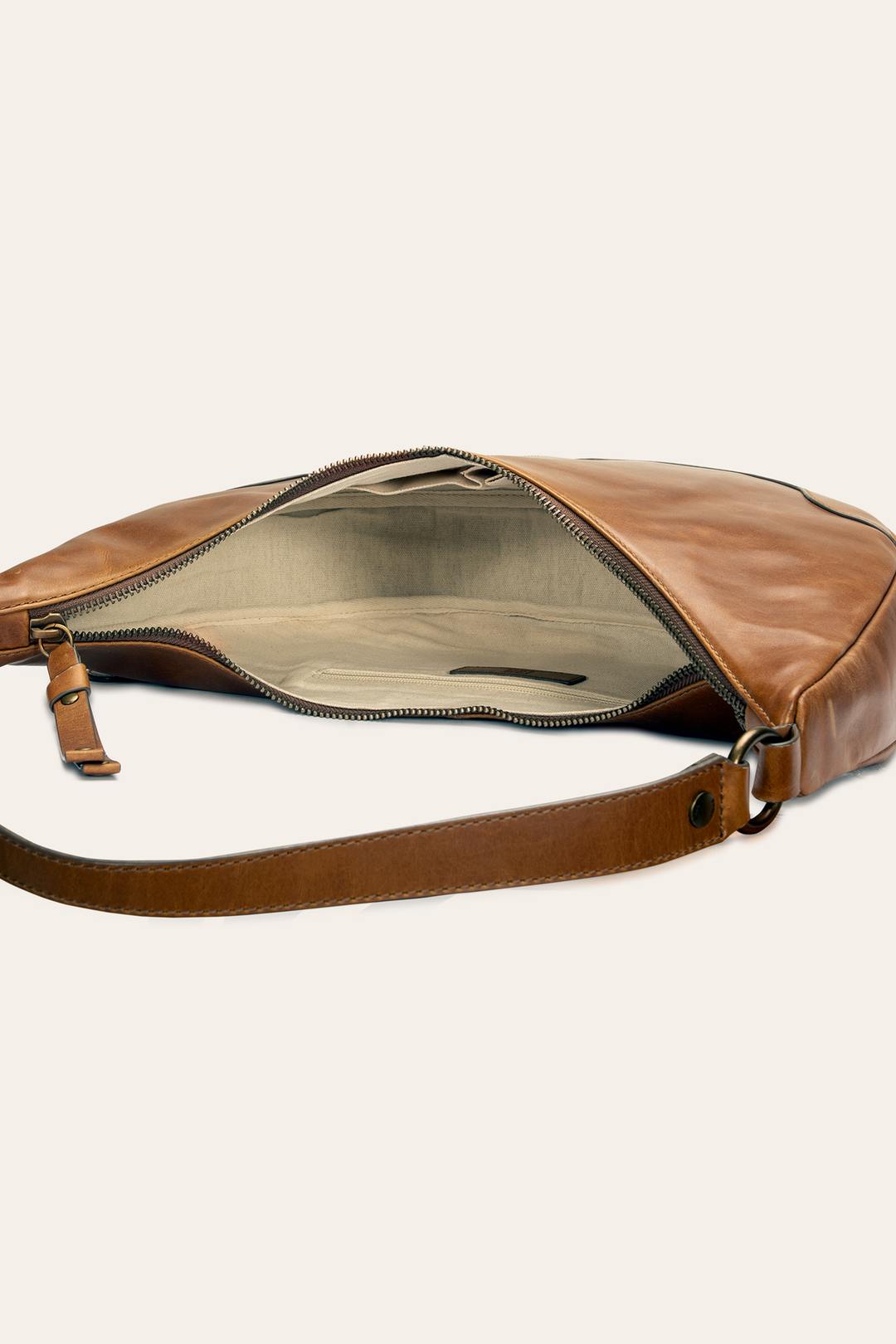 Melissa Cognac Crescent Hobo Cognac - Frye
