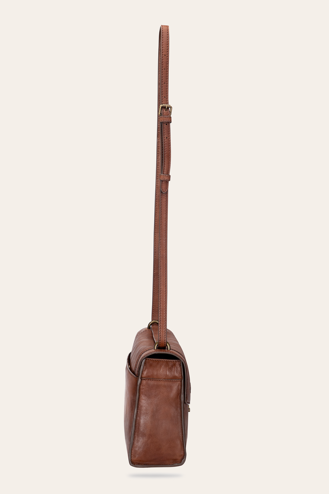 Alex Cognac Flap Shoulder Cognac - Frye
