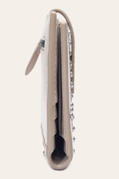 Sara Oat Slim Wallet Oat - Frye