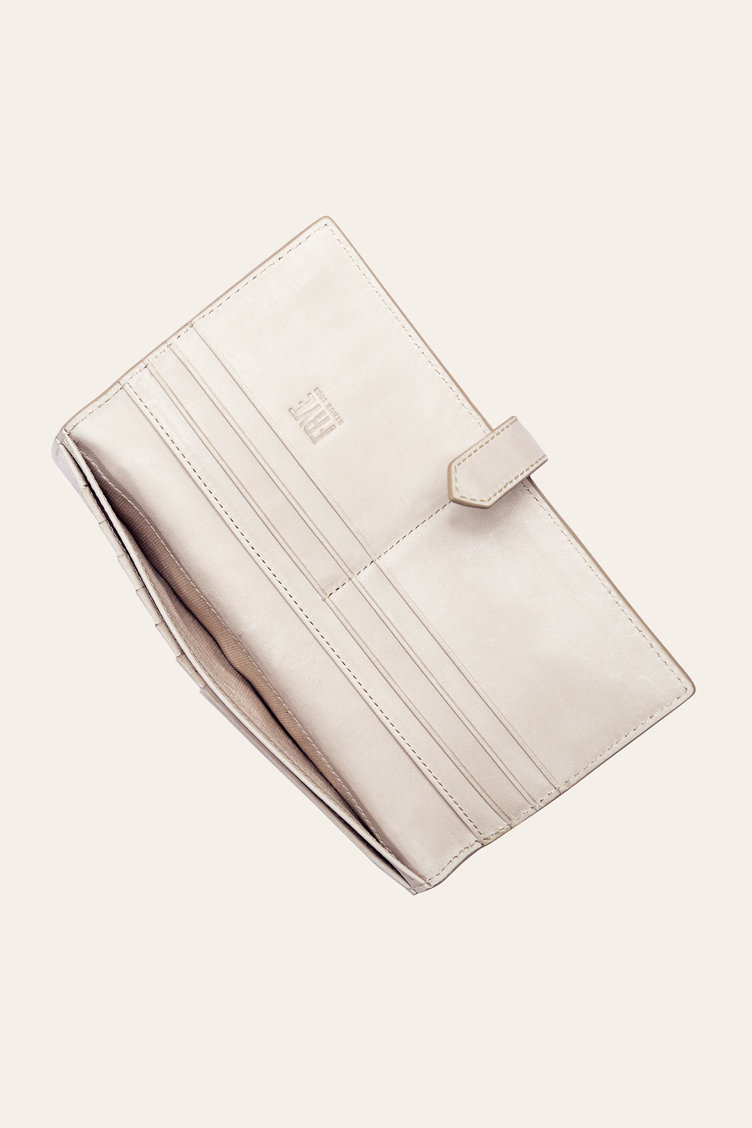 Sara Oat Slim Wallet Oat - Frye