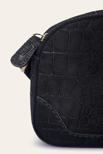 Melissa Black Sueded Croco Camera Black - Frye