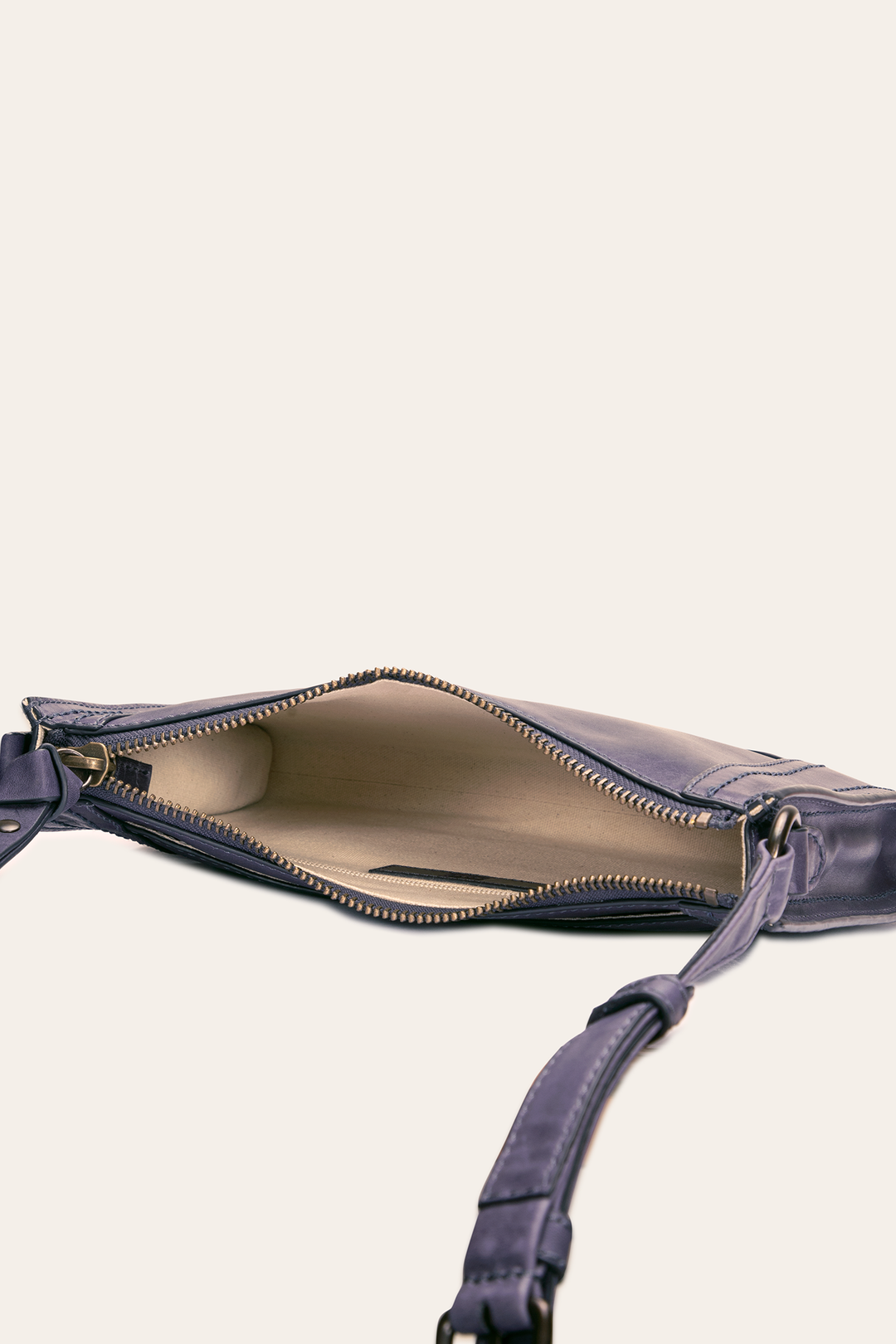Melissa Eggplant Zip Crossbody Eggplant - Frye