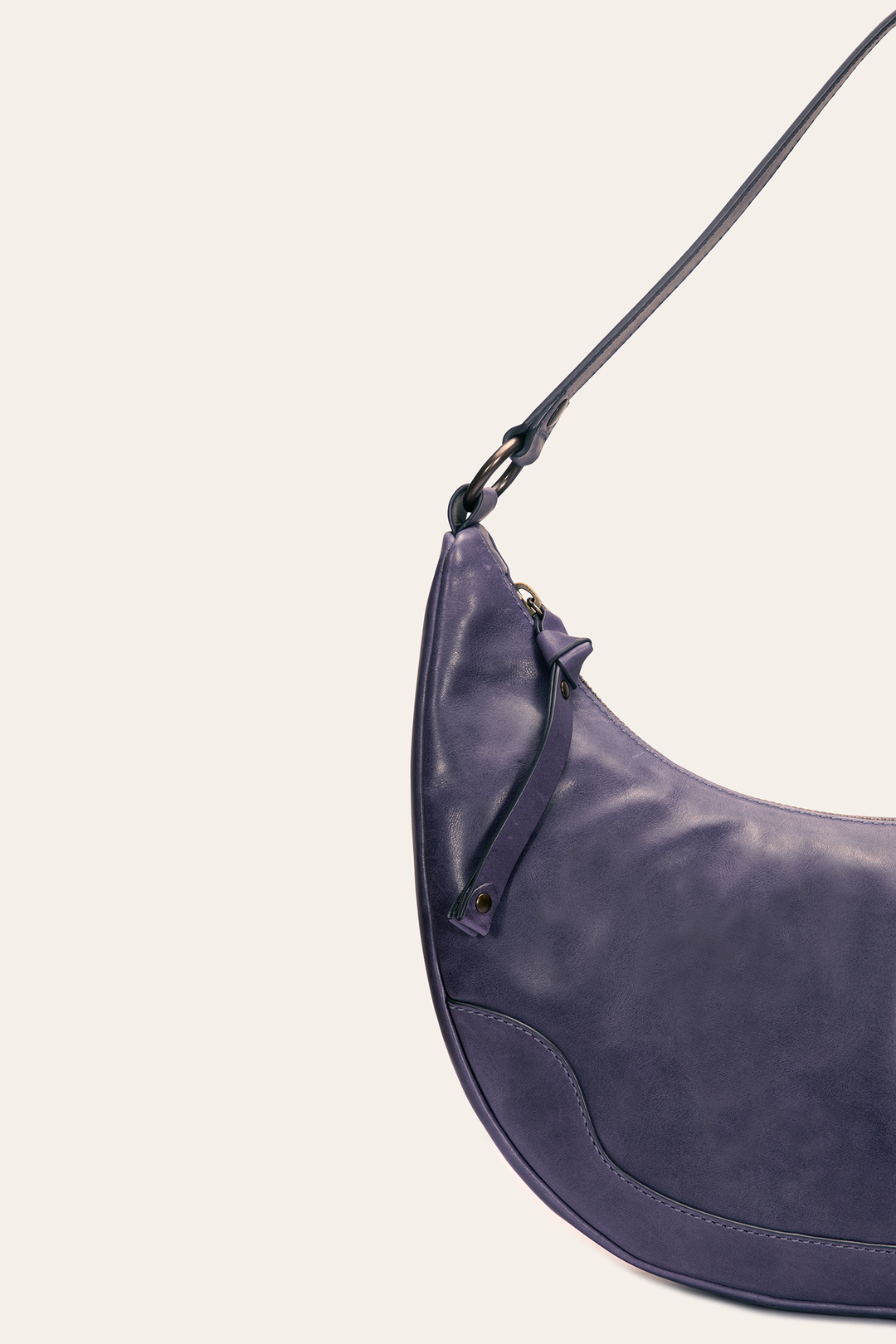 Melissa Crescent Hobo in Eggplant Eggplant - Frye