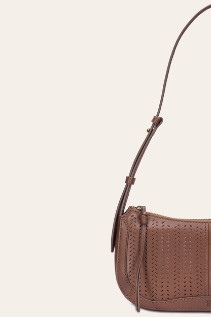 Stella Baguette in Cognac Cognac - Frye