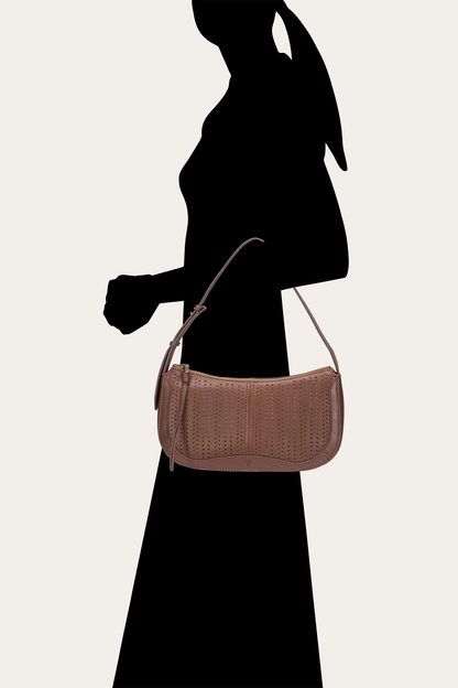 Stella Baguette in Cognac Cognac - Frye