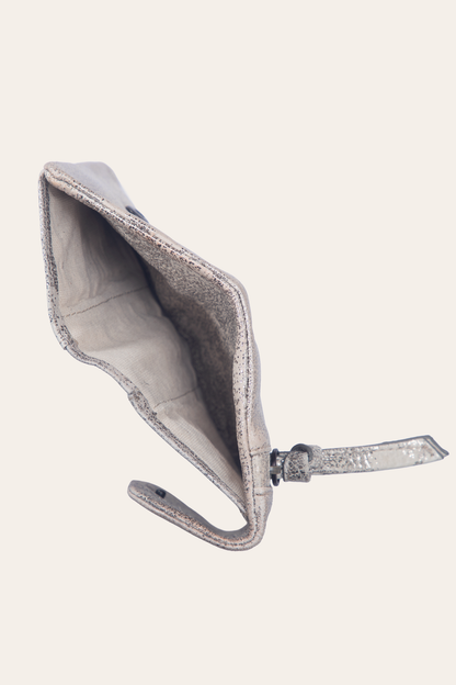 Women's Nora Knotted Small Wallet Cream Metallic - Frye