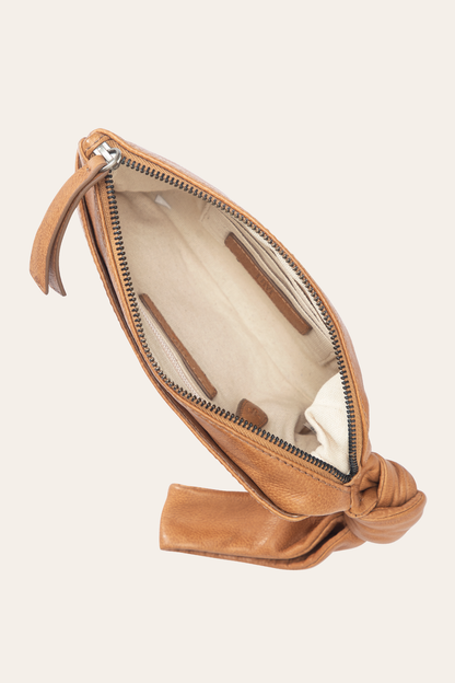 Nora Beige Knotted Wristlet Beige - Frye