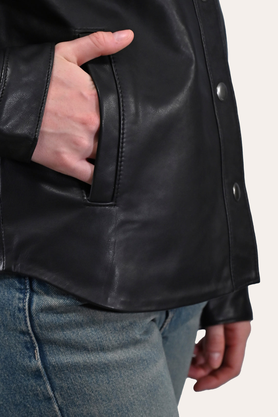 Women’s Black Obadiah Leather Shacket Black - Frye