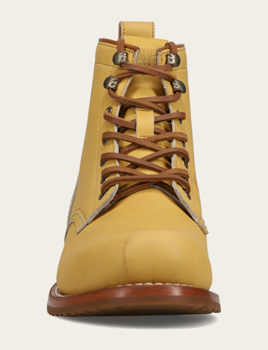 Men's Banana Hudson Workboot Plain Toe Boot Banana - Frye