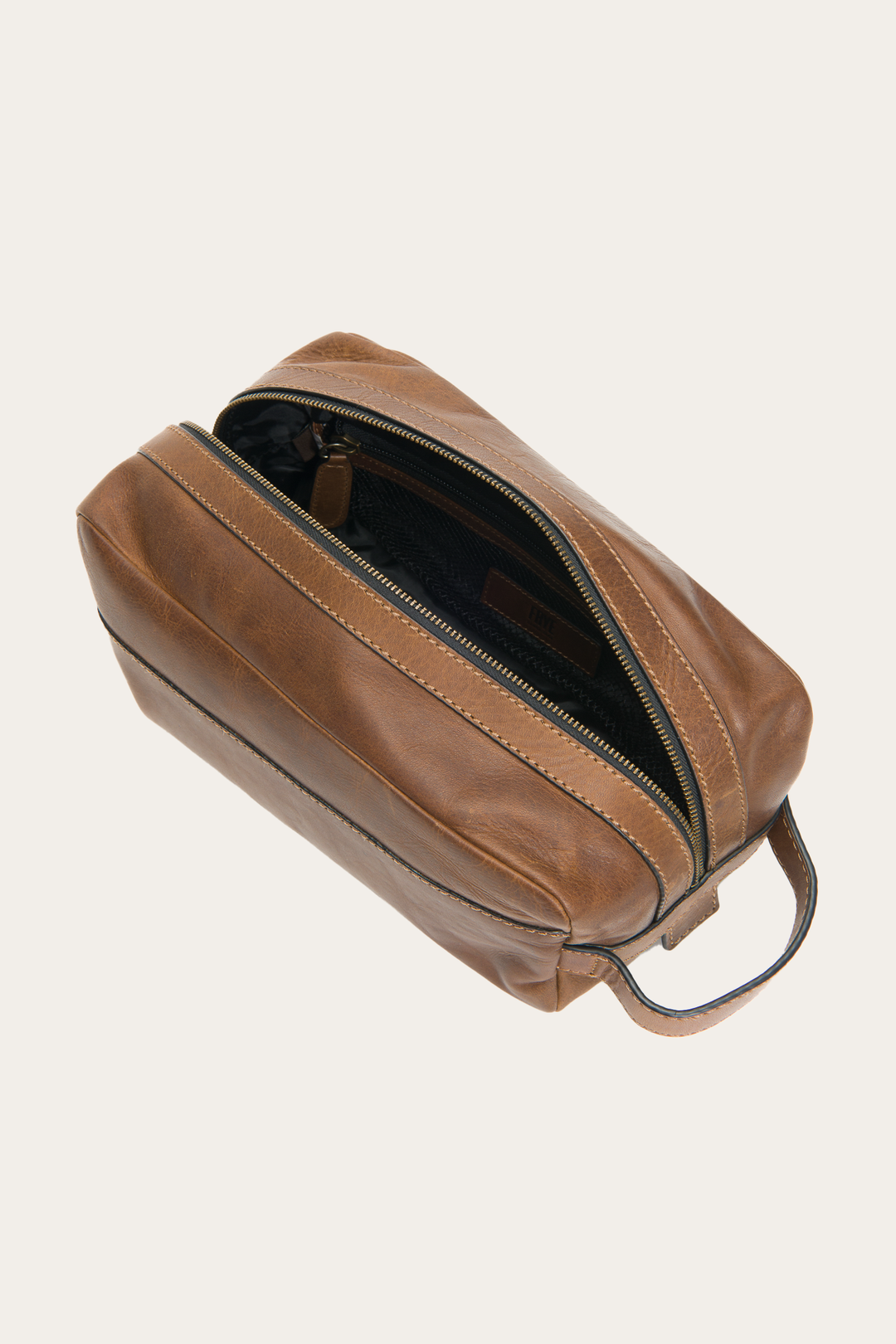 Logan Large Travel Dopp in Dark Brown Dark Brown - Frye